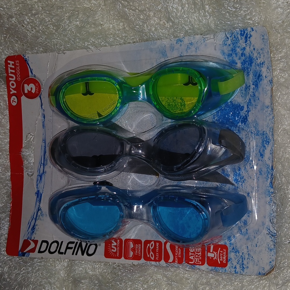 DOLFINO Silicone Swim Goggles Youth Latex Free UV Protection qty 3 in pack NWT